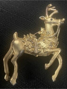 Vintage Large Gold Reindeer Brooch with Rhinestone Accents